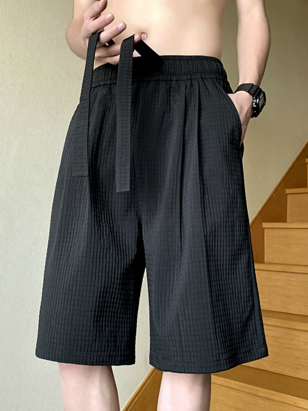 Men's Textured Solid Drawstring Shorts-1