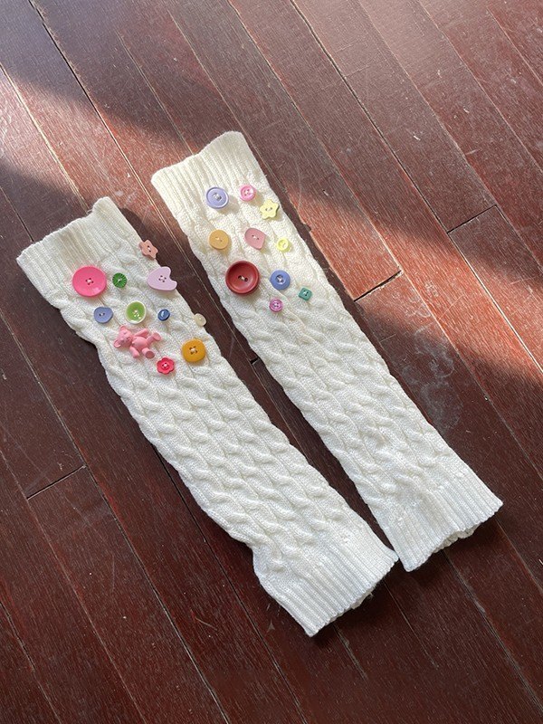 Button Embellished Cable Knit Leg Warmer-3