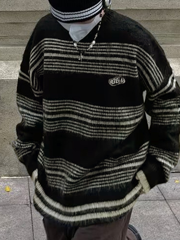 Men' Fuzzy Stripe Print Loose Sweater-1