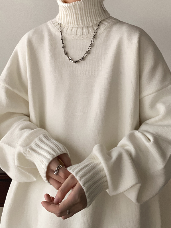 Men's Solid Color Turtleneck Oversized Sweater-4